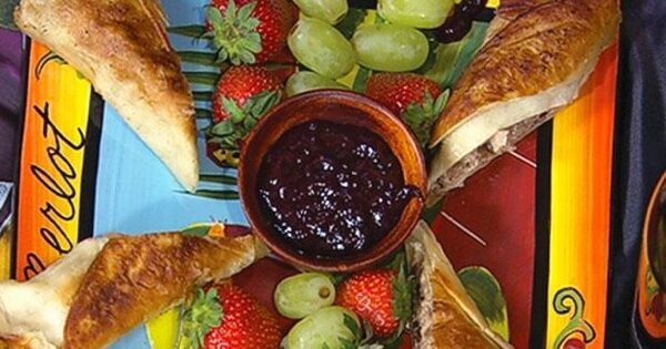 Rock'n Pollo Blueberry Burritos | PBS Food